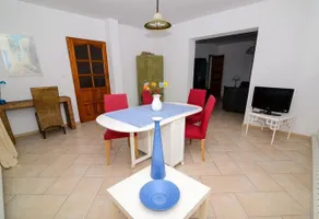 Sweet Family Home - Image 5