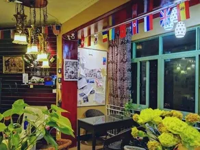 Flying Tiger Theme Youth Hostel - Image 5