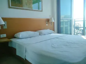 Herzliya Marina Apartments - Image 4