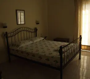 Alex Studios & Apartments - Image 3