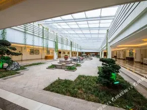 Country Garden Phoenix Hotel - Image 3
