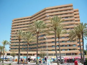 Apartamentos Pil-lari Playa - Image 5