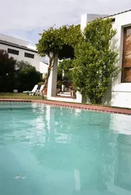 Cape Town Lake House B&B - Image 5