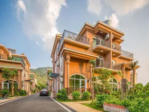 Phoenix Villa Hotel Sanya - Image 5