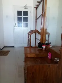 Rainbow Beach Hotel - Image 2