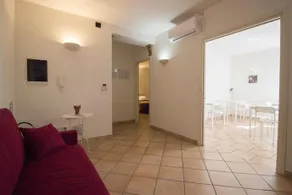 DE CALBOLI GUEST HOUSE - Image 3