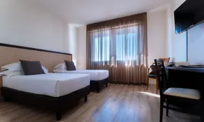 Hotel Eden - Image 5