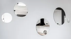 Uptown studio apartment - Image 4