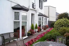 Chesterhouse - Image 2
