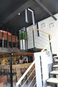 Utel Toodin Youth Hostel - Image 2