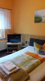 Hotel & Gasthof Sonneneck - Image 3