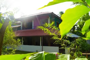 Peacock Lodge - Image 2
