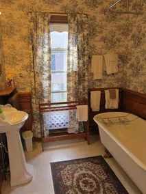At the Turret Bed & Breakfast - Image 3
