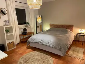 B&B Joy's - Image 5