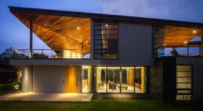 Gliding Villa - Image 5