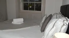 Ground Floor City Retreat - Image 4