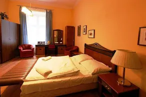 Peregrinus Rooms & Apartments - Image 2