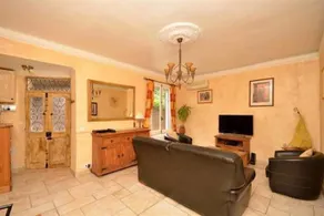 Cosy Antibes villa - Image 3
