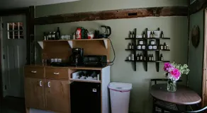 Family Farmhouse - Image 4