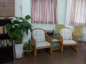 Big Step Guest House - Image 4