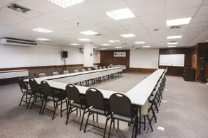 Noumi Plaza Hotel - Image 2
