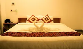 Long Set Resort - Image 4