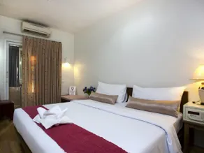 NIDA Rooms Rambutri 147 Grand Palace - Image 3