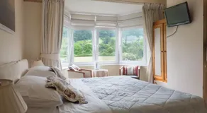 Y Llwyn Guest House Corwen - Image 4
