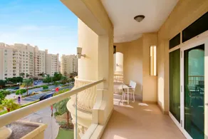 Bespoke Residences - 2 Bedroom Apartment with Beach Access 412 - Image 2