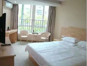 Super 8 Hotel (Fuzhou Jinshan Rongcheng Plaza) - Image 4