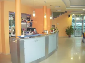 Dream Hotel - Image 4