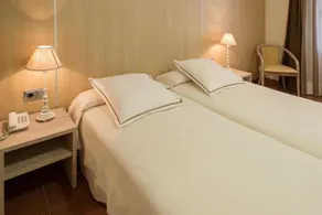 Hotel Capri - Image 2