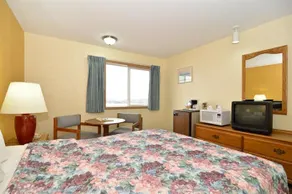 Aladdin Motor Inn - Image 5