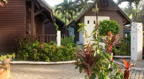 Naithon Beach Resort - Image 2