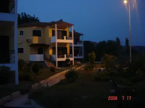 To Kastri - Image 2
