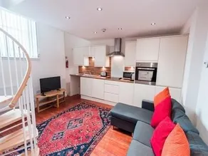 Charter House School Serviced Apartments - Image 2