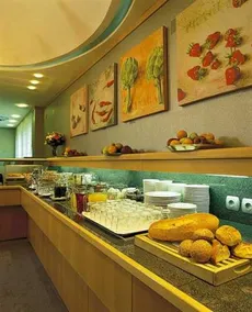 Green Tree Inn Qingdao Shengleyuan - Image 5