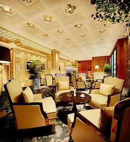 Days Hotel and Suites Royal Chongqing - Image 3
