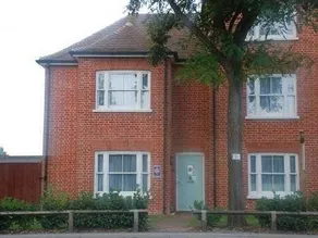 Tudor Rose Bed and Breakfast - Image 2