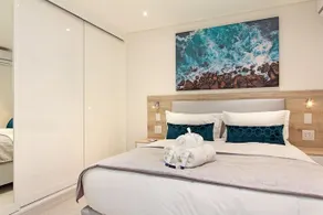 Granger Luxury Suites by Totalstay - Image 2