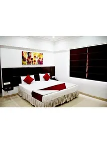 Vista Rooms Near Nectar Garden - Image 5