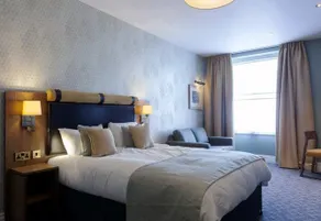 The Greyhound - Image 5