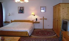 W21 Penzion Villa Veres - Image 4