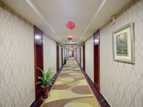TOWO Hotel (Shangrao Shuinan Cultural Street Walking Street Center Square Branch) - Image 2