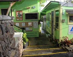 HI Honolulu University Hostel - Image 5