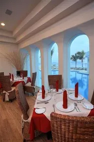 Portozul Hotel Suites & Spa - Image 5