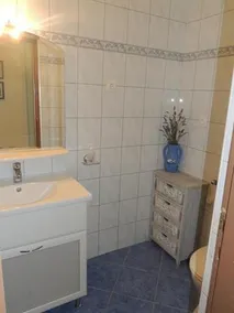 Apartment B I G - Image 5