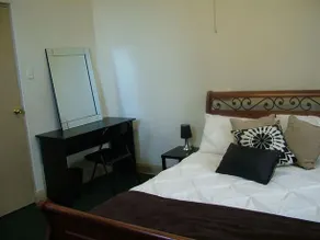 Bondi Gateway Hotel - Image 4