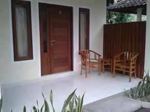 Star S Bungalow - Image 3