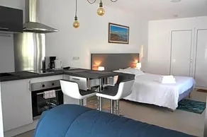 LOGIS Hotel Le Rond Point - Image 3